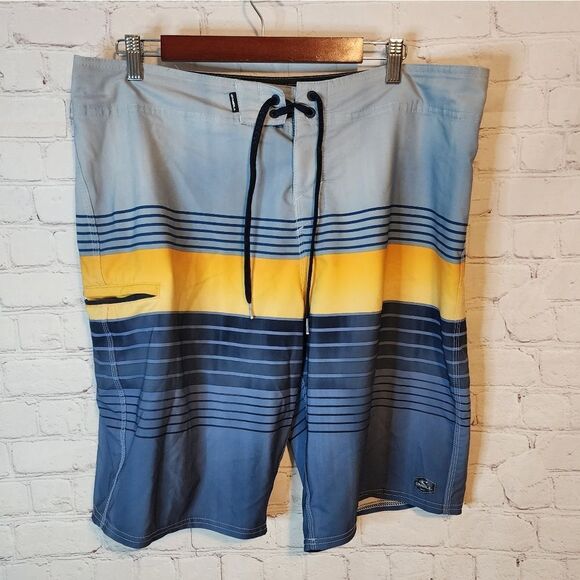 Men's O'Neill "Hyperfreak" board shorts, size 36 - Picture 1 of 6